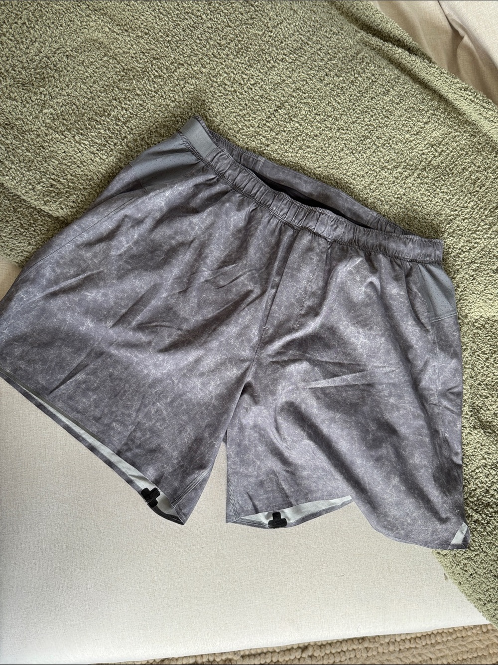 lululemon athletica Grey Pattern Performance Shorts - Lined